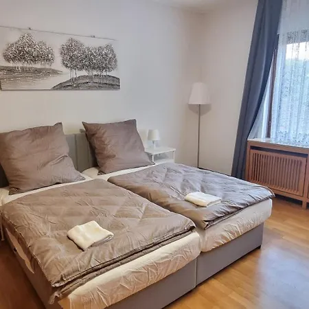 Casaba 2-150qm-4 Rooms-free Private Parking-house With Garden Casa de Férias Hanôver