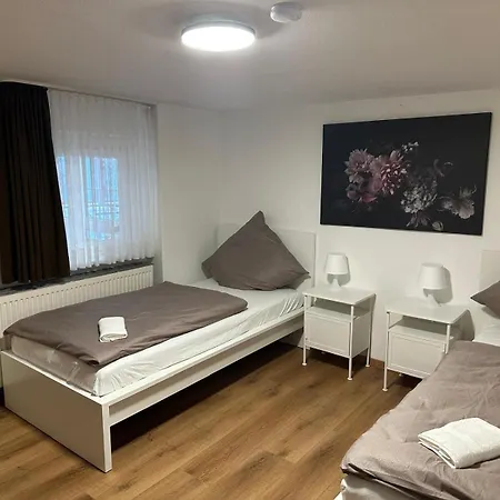 Casa de Férias Casaba 2-150qm-4 Rooms-free Private Parking-house With Garden *