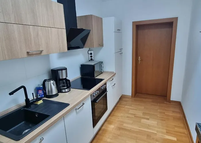 Casaba 2-150qm-4 Rooms-free Private Parking-house With Garden