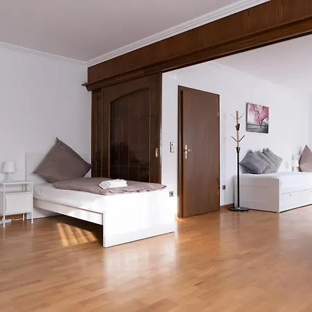 펜션 Casaba 2-150qm-4 Rooms-free Private Parking-house With Garden 하노버